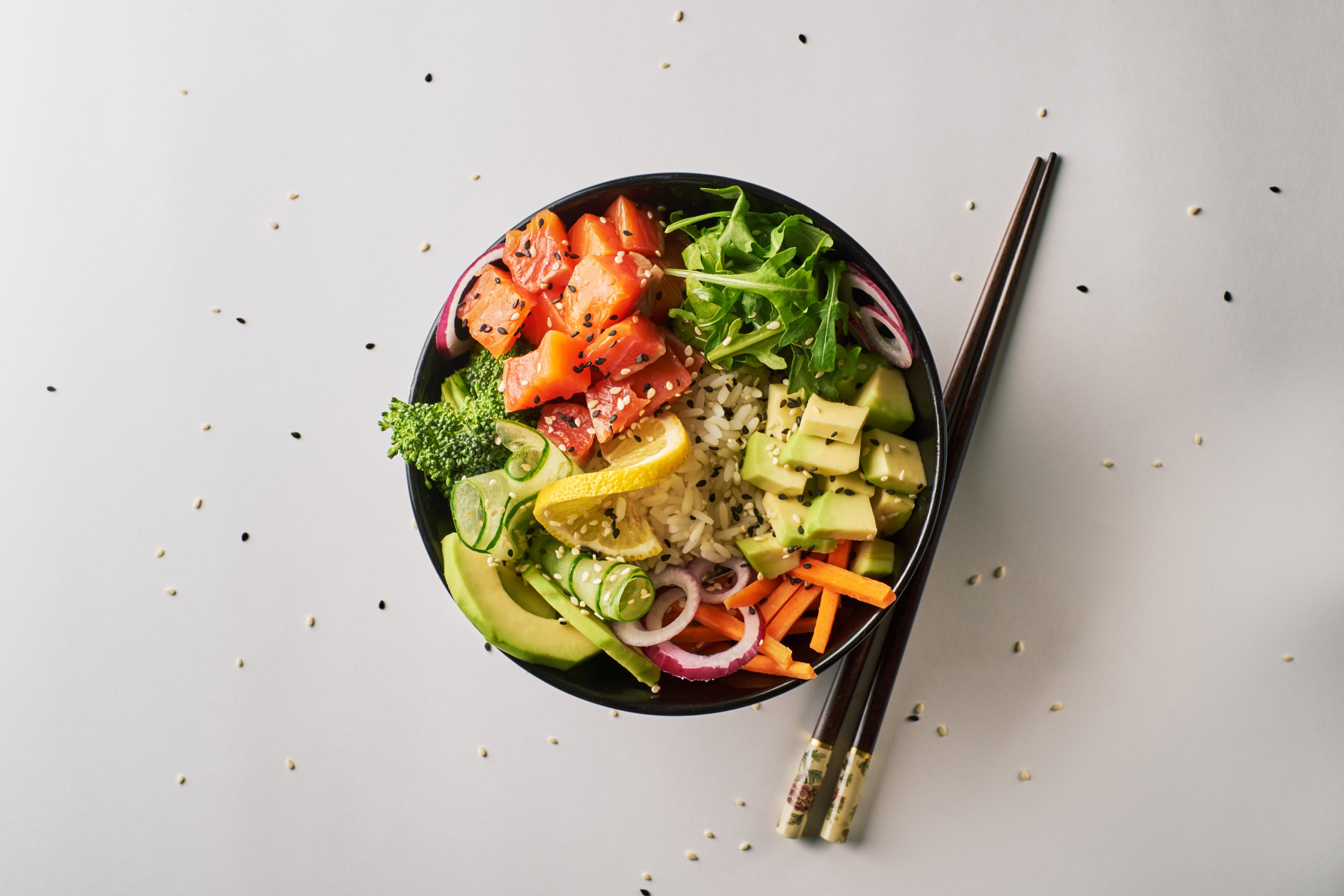 Lachs Poké Bowl mit Jasmin-Reis 1